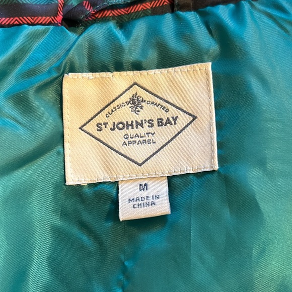 St John's Bay | Women's Winter  Plaid Quilted Vest | Size Med - Picture 12 of 12